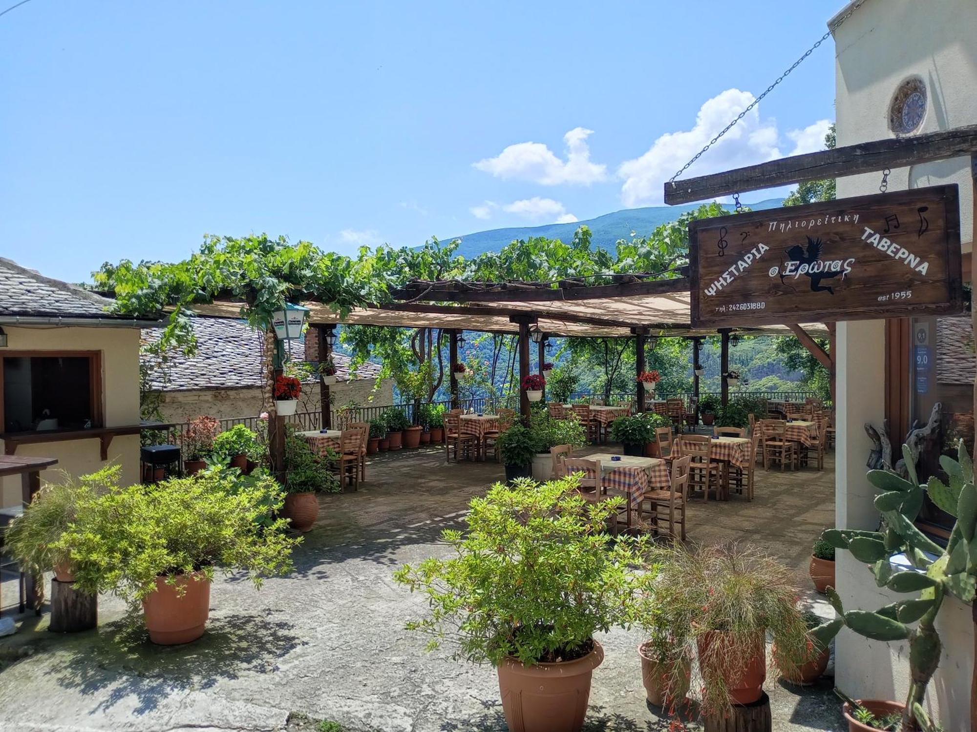 Hotel Erotas Áyios Dhimítrios Extérieur photo