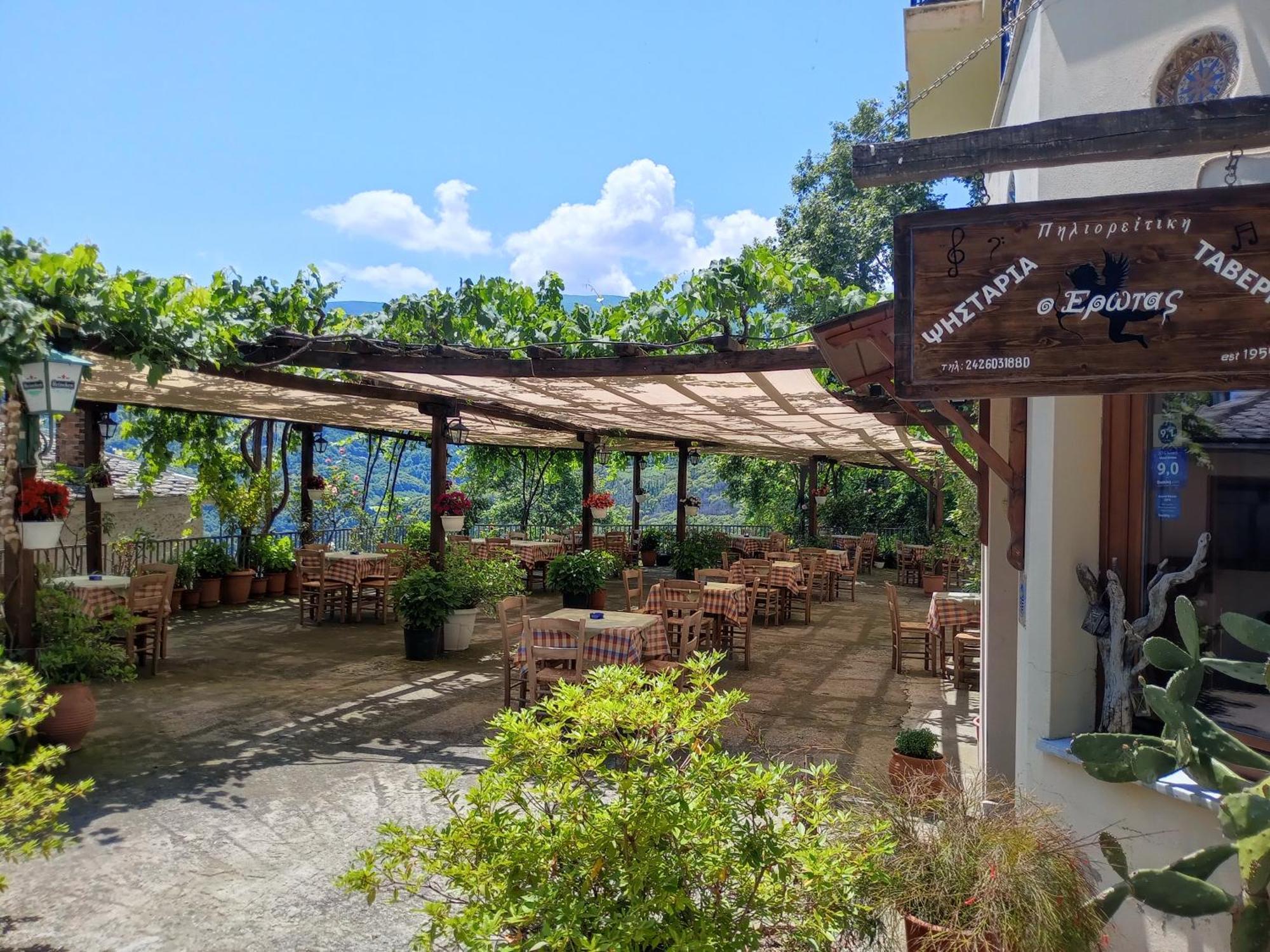 Hotel Erotas Áyios Dhimítrios Extérieur photo