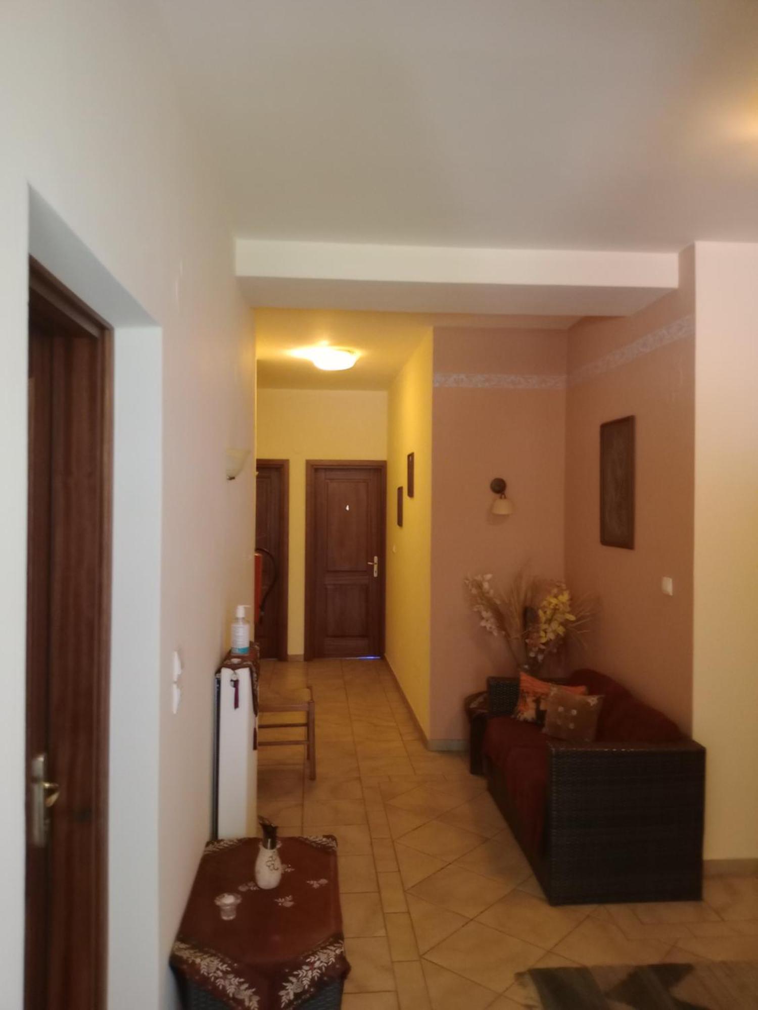 Hotel Erotas Áyios Dhimítrios Extérieur photo